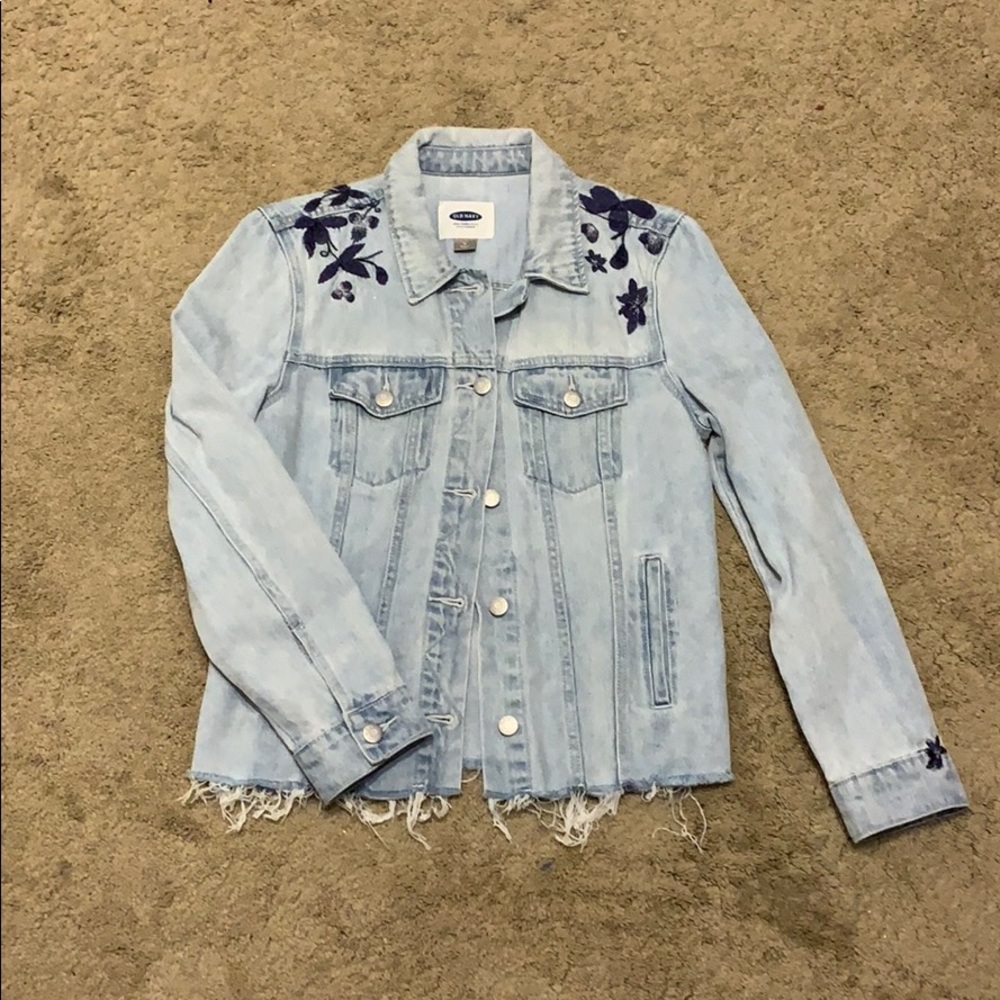 Embroidered jean jacket